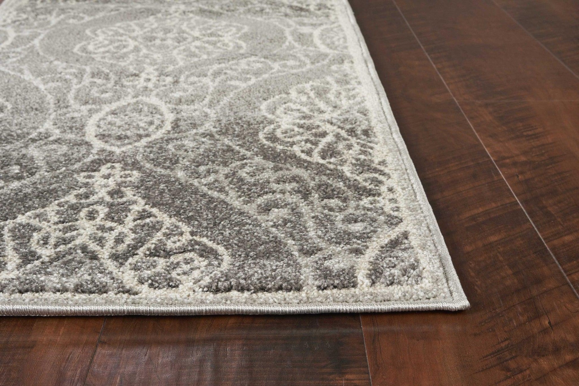 7'x10' Silver Grey Machine Woven UV Treated Floral Ogee Indoor Outdoor Area Rug - AFS