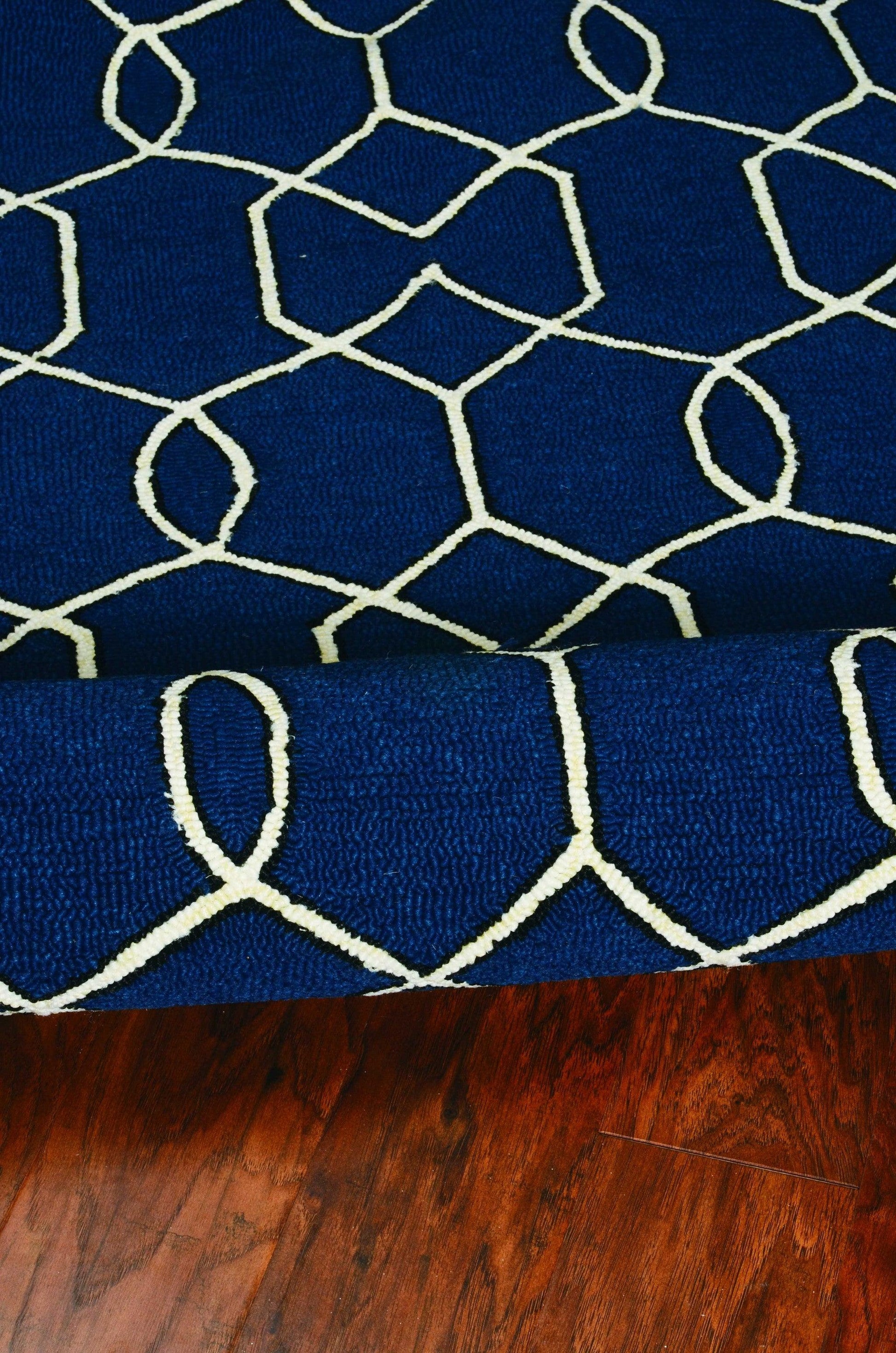 7'x10' Navy Blue Hand Hooked UV Treated Trellis Indoor Outdoor Area Rug - AFS