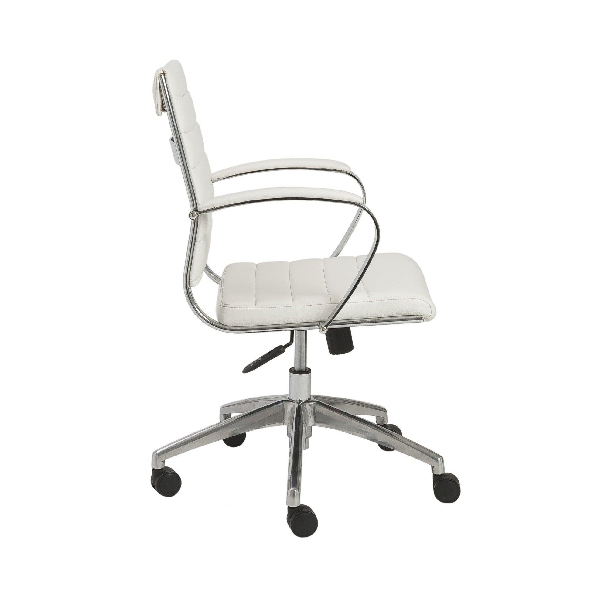 22.75" X 26.26" X 38" Low Back Office Chair in White with Aluminum Base - AFS