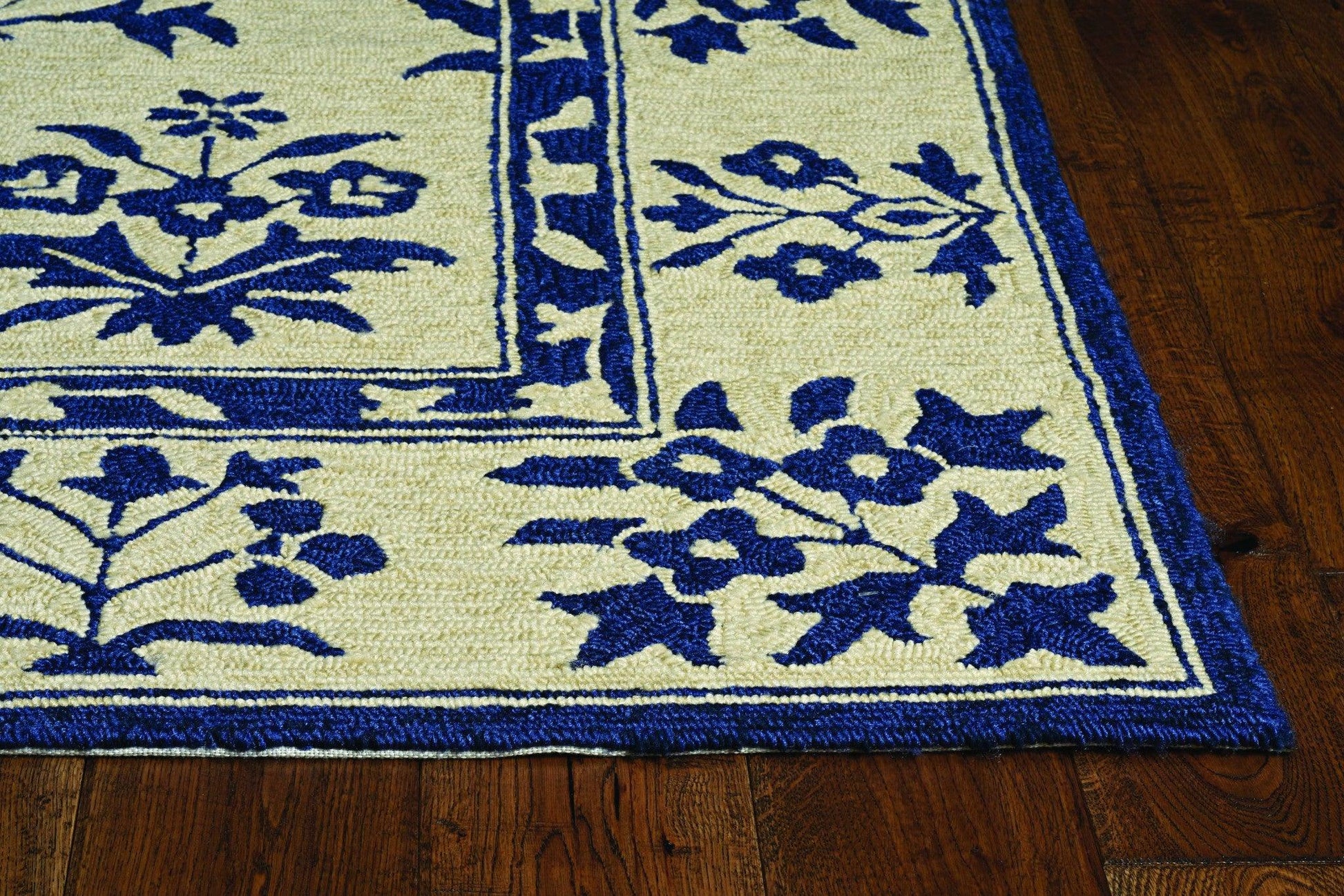 2'x3' Sand Blue Hand Hooked UV Treated Floral Traditional Indoor Outdoor Accent Rug - AFS