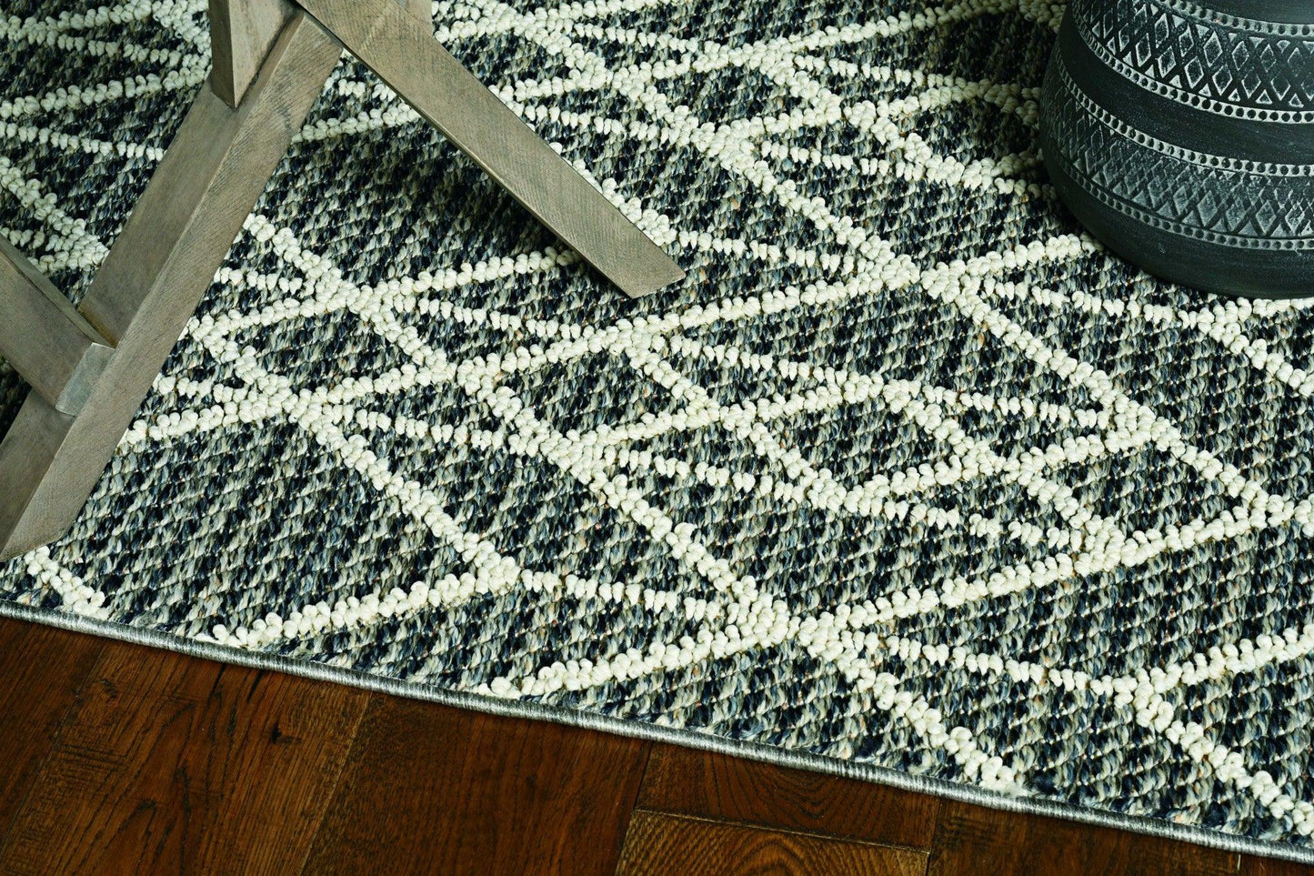 4'x6' Grey Machine Woven UV Treated Geometric Indoor Outdoor Area Rug - AFS