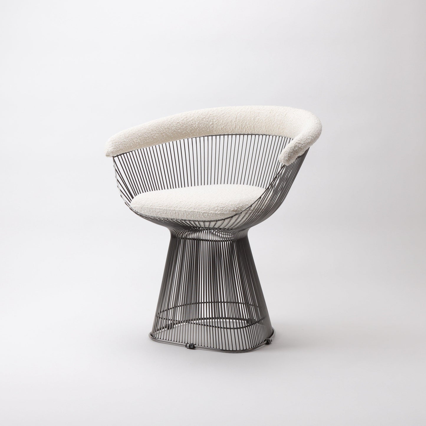 Lovise Wire Dining Chair - Black Frame & White Boucle Fabric